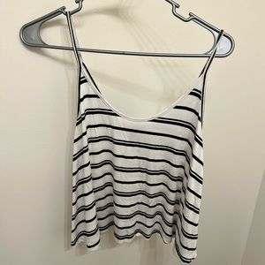 Black and white stripe flowy tank top.